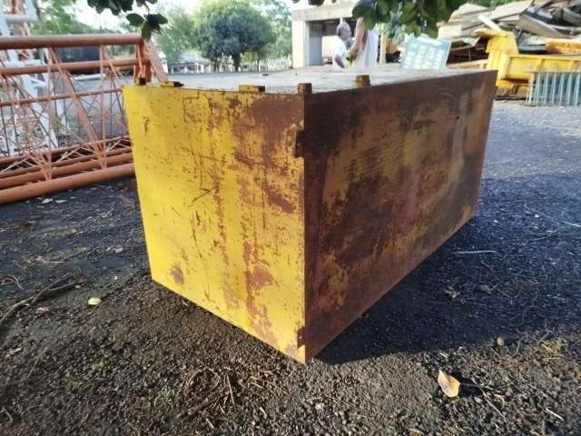 RESERVATORIO PARA COMBUSTIVEL (TANQUE)