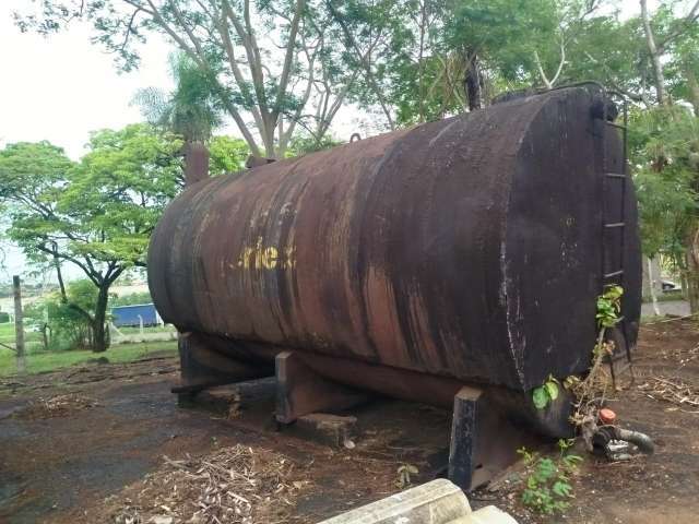 RESERVATORIO PARA ASFALTO (TANQUE)
