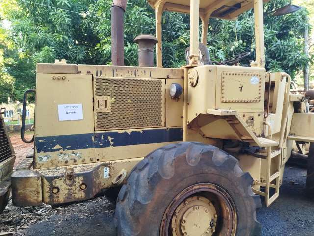 PÁ CARREGADEIRA CATERPILLAR/930-T 1992