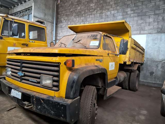 GM/11000 1985/1986 (CAMINHÃO BASCU)