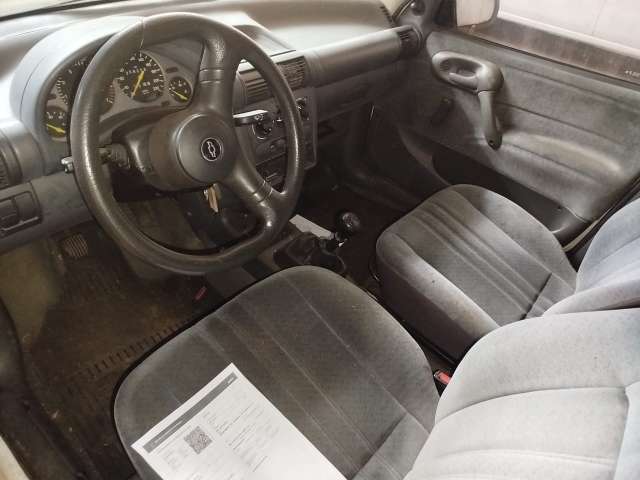 GM/CORSA GL 1997/1998 (PAS/AUTOMOVEL)