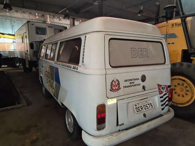 VW/KOMBI 2005/2006 (MISTO CAMIONETA)