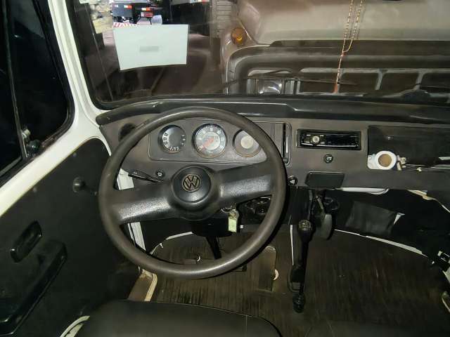 VW/KOMBI 2005/2006 (MISTO CAMIONETA)