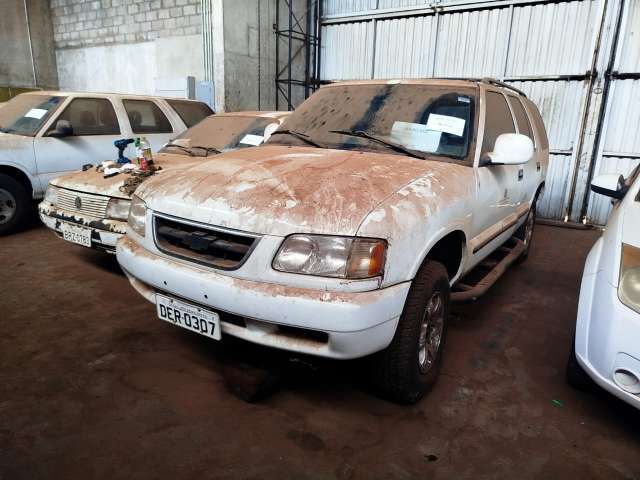 GM/BLAZER 1996/1997 (SEDAN RURAL)