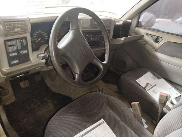 GM/BLAZER 1996/1997 (SEDAN RURAL)