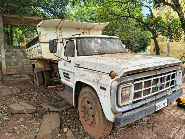 FORD/F11000 1992/1992 (CAMINHÃO BASCU)