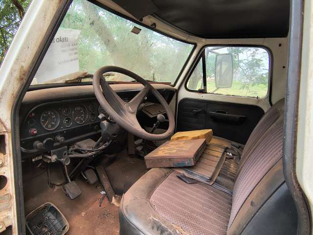 FORD/F11000 1992 (CAMINHÃO)