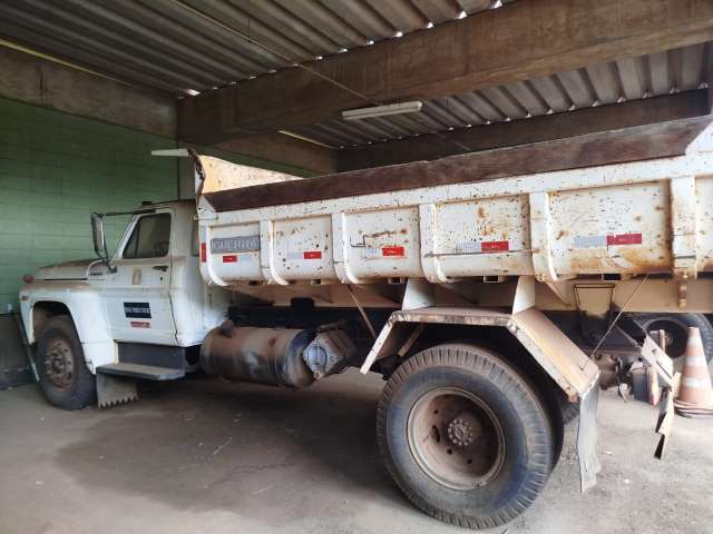 FORD/F11000 1992/1992 (VEICULO ESPECIAL - CAMINHÃO)
