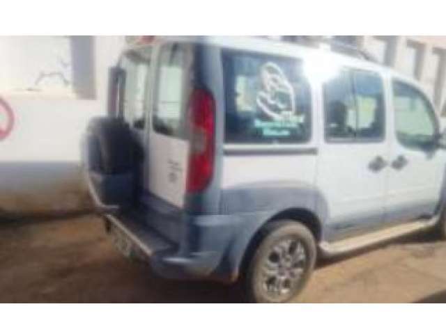 FIAT DOBLO ADV 1.8 FLEX 2013